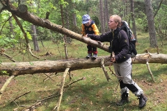 Elis och Anette i Trollskogen